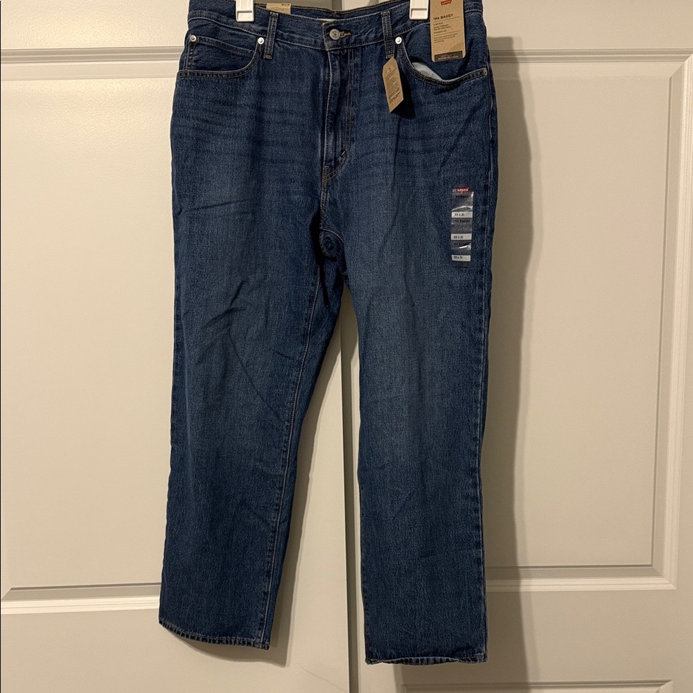 Levi's Classic Indigo Straight-Leg Jeans